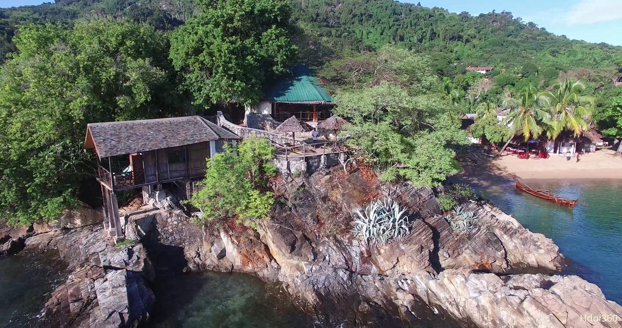 Auberge Le Maki Lodge Ampangorinana Exterior photo