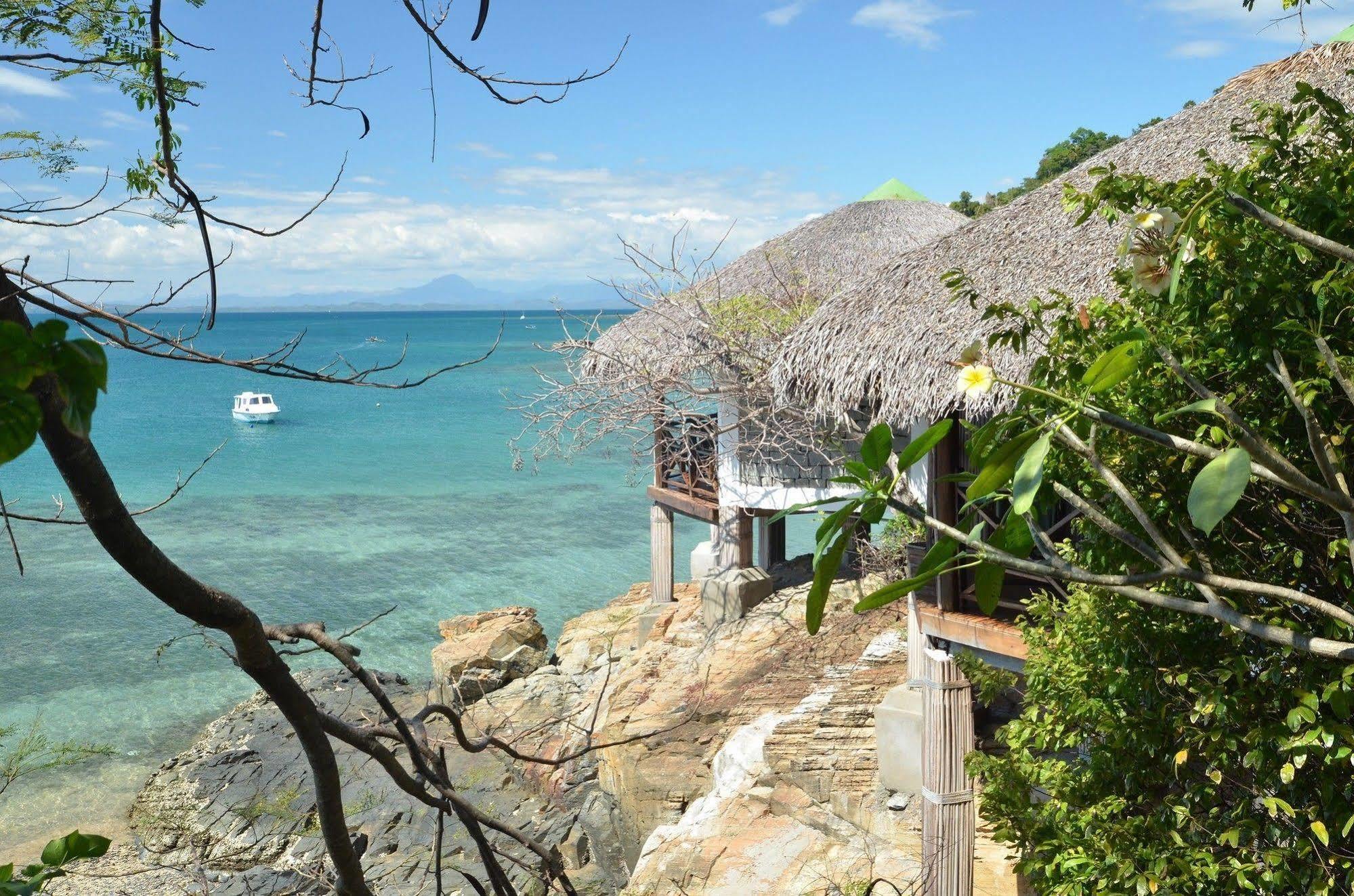 Auberge Le Maki Lodge Ampangorinana Exterior photo
